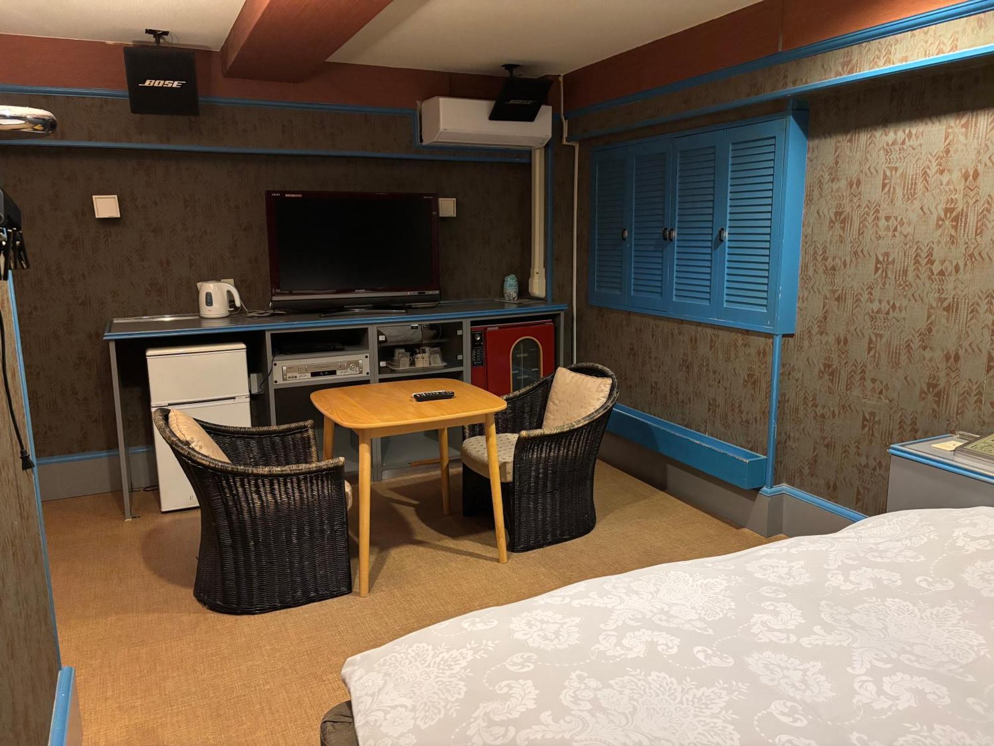 City Hotel Dolphin Tokyo Bagian luar foto