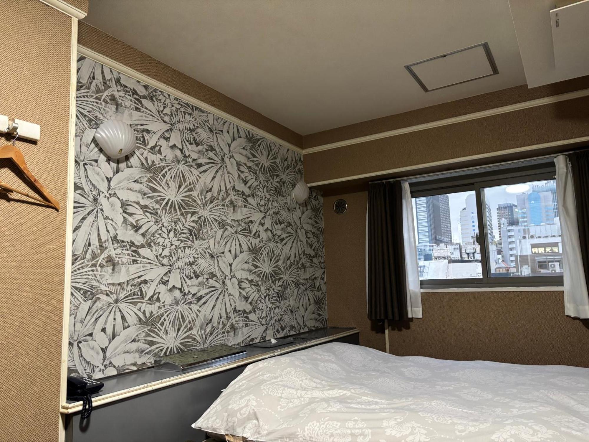 City Hotel Dolphin Tokyo Bagian luar foto